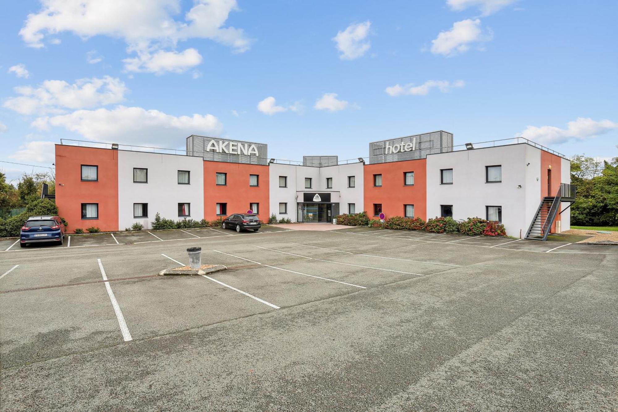 Hotel Akena La Ferte Bernard Cherre  ภายนอก รูปภาพ